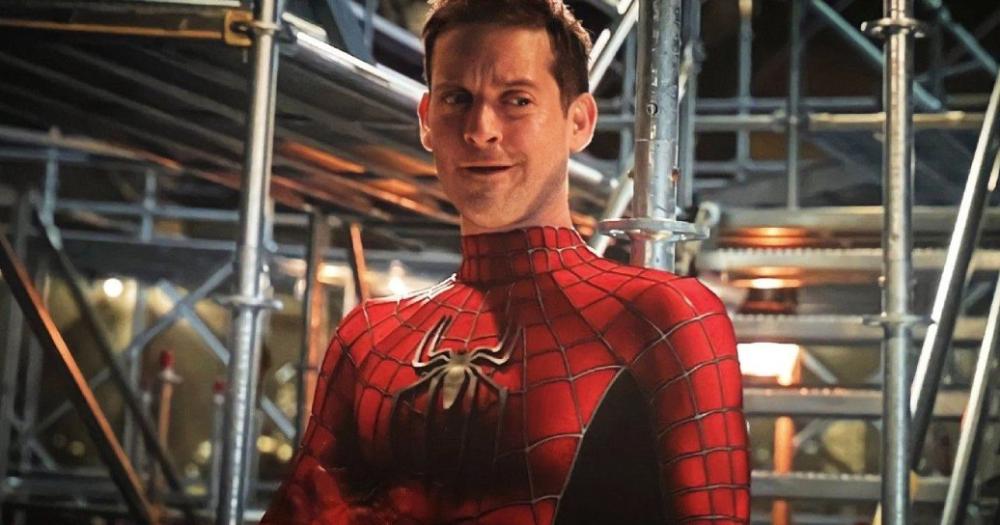 Será que vem mais por aí? Tobey Maguire é visto em Londres