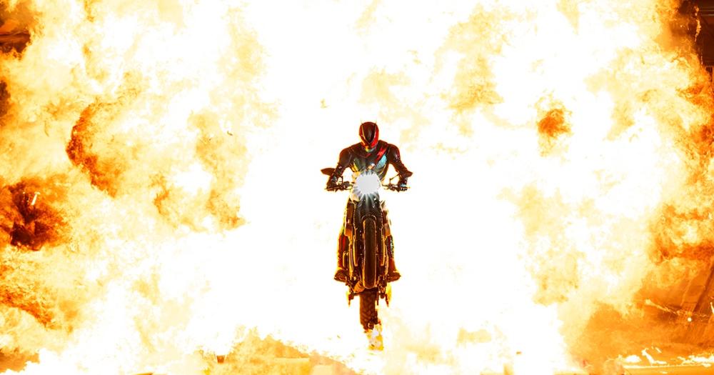 Kamen Rider Zeztz: Sato Company divulga novidades sobre dublagem