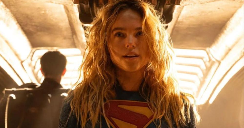 Supergirl ganha novo pôster e artes promocionais